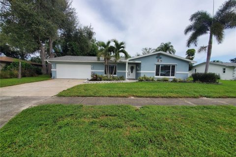 Casa en Clearwater, Florida 3 dormitorios, 187.94 m2 № 2380969