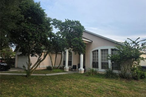 House in Davenport, Florida 3 bedrooms, 166.67 sq.m. № 2277391 - photo 6