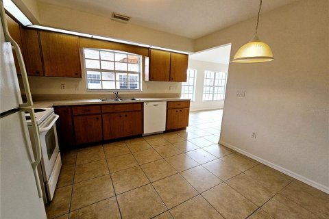 Appartement à louer à Englewood, Floride: 2 chambres, 101.54 m2 № 2167473 - photo 10