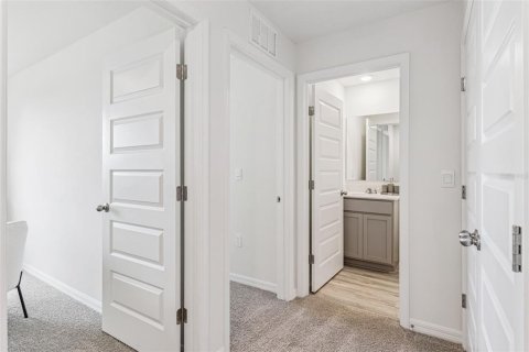 Купить таунхаус в Лейк-Уэльс, Флорида 6 комнат, 135.92м2, № 2207746 - фото 16