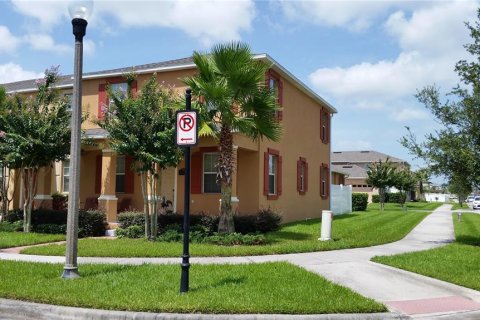 Touwnhouse à louer à Winter Garden, Floride: 3 chambres, 162.39 m2 № 2416270 - photo 2