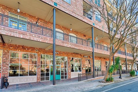 Condominio en venta en Gainesville, Florida, 2 dormitorios, 99.13 m2 № 2224874 - foto 2