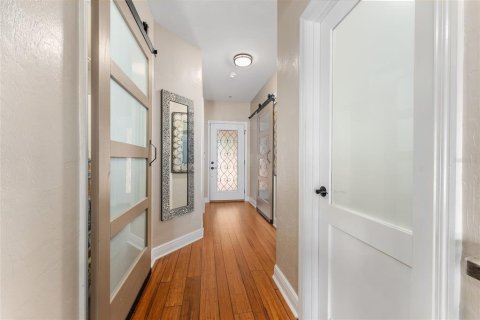 Condominio en venta en Gainesville, Florida, 2 dormitorios, 99.13 m2 № 2224874 - foto 10