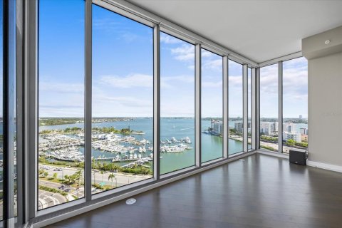 Condo in Sarasota, Florida, 3 bedrooms  № 1560542 - photo 10