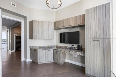 Condo in Sarasota, Florida, 3 bedrooms  № 1560542 - photo 28