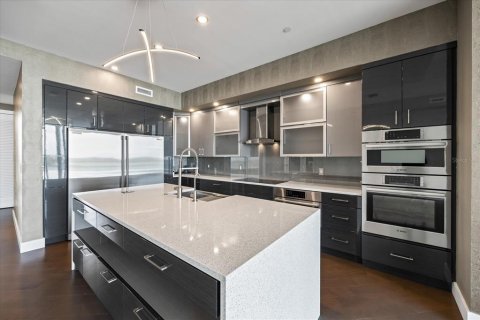 Condo in Sarasota, Florida, 3 bedrooms  № 1560542 - photo 6