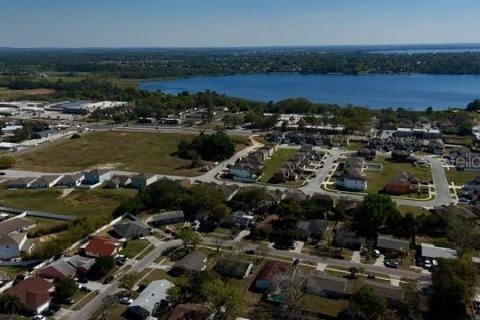 Купить виллу или дом в Уинтер-Хейвен, Флорида 6 комнат, 89.28м2, № 1870219 - фото 3