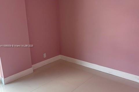 Appartement à louer à Hialeah, Floride: 2 chambres, 90.86 m2 № 1951892 - photo 4