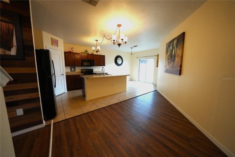 House in Winter Haven, Florida 5 bedrooms, 227.42 sq.m. № 1819295 - photo 6