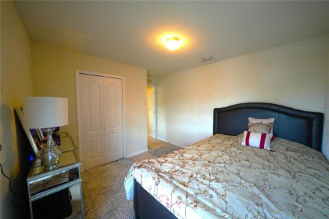 House in Winter Haven, Florida 5 bedrooms, 227.42 sq.m. № 1819295 - photo 19