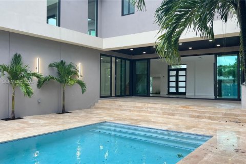 Villa ou maison à louer à Fort Lauderdale, Floride: 5 chambres, 328.87 m2 № 2080846 - photo 13