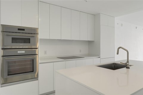 Купить кондоминиум в Майами, Флорида 3 спальни, 152.64м2, № 2005728 - фото 5