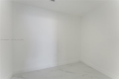 Купить кондоминиум в Майами, Флорида 3 спальни, 152.64м2, № 2005728 - фото 25