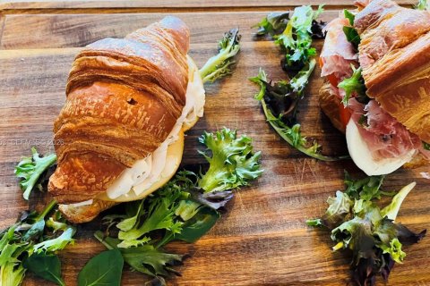 Propiedad comercial en venta en Boca Raton, Florida № 2033605 - foto 12