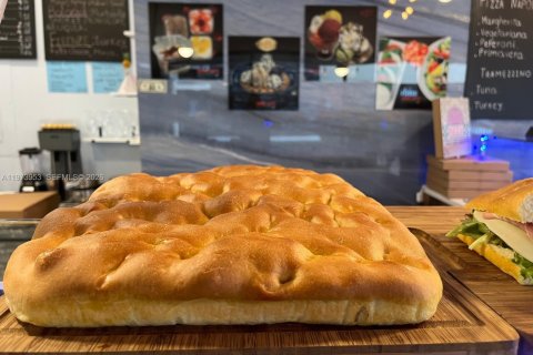 Propiedad comercial en venta en Boca Raton, Florida № 2033605 - foto 10