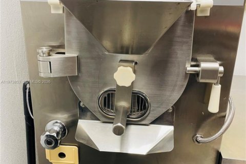 Propiedad comercial en venta en Boca Raton, Florida № 2033605 - foto 22