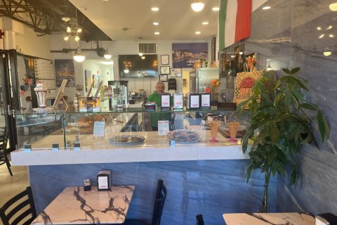 Propiedad comercial en venta en Boca Raton, Florida № 2033605 - foto 2