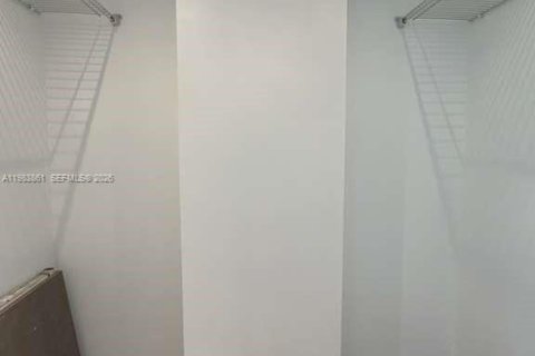 Купить кондоминиум в Санни-Айлс-Бич, Флорида 1 спальня, 93.37м2, № 2048546 - фото 13