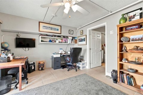 Touwnhouse à vendre à Treasure Island, Floride: 2 chambres, 134.71 m2 № 2418970 - photo 30