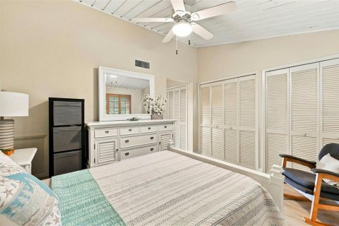 Touwnhouse à vendre à Treasure Island, Floride: 2 chambres, 134.71 m2 № 2418970 - photo 22