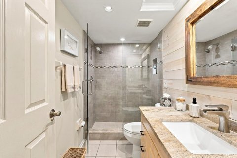 Touwnhouse à vendre à Treasure Island, Floride: 2 chambres, 134.71 m2 № 2418970 - photo 28