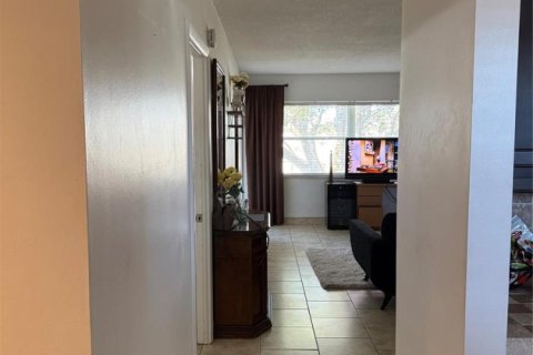 Купить кондоминиум в Лодерхилл, Флорида 2 комнаты, 60.94м2, № 2086069 - фото 2