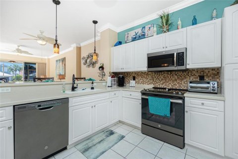 Condominio en venta en Punta Gorda, Florida, 3 dormitorios, 140.93 m2 № 1542002 - foto 9