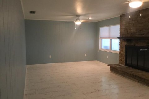 Apartamento en alquiler en Seminole, Florida, 3 dormitorios, 127.28 m2 № 1833151 - foto 7