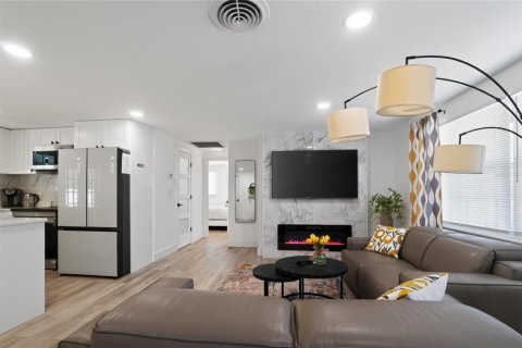 Casa en venta en Englewood, Florida, 3 dormitorios, 125.42 m2 № 2304505 - foto 11