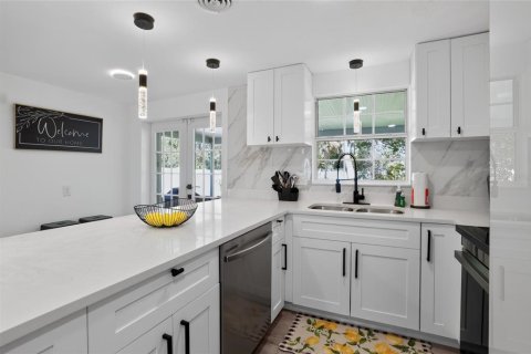 Casa en venta en Englewood, Florida, 3 dormitorios, 125.42 m2 № 2304505 - foto 17