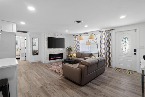Casa en venta en Englewood, Florida, 3 dormitorios, 125.42 m2 № 2304505 - foto 12