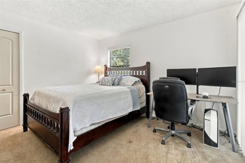 Casa en venta en Zephyrhills, Florida, 2 dormitorios, 103.59 m2 № 2420562 - foto 26