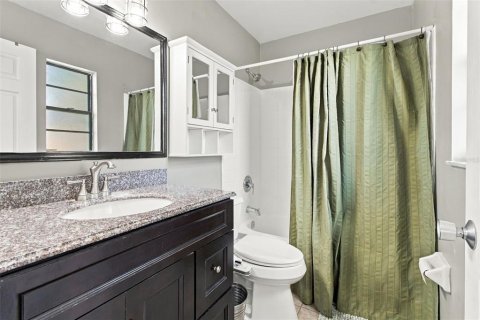 Casa en venta en Zephyrhills, Florida, 2 dormitorios, 103.59 m2 № 2420562 - foto 25