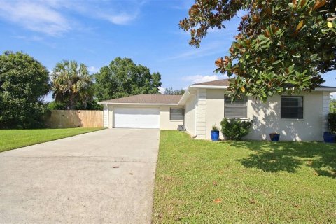 Casa en venta en Zephyrhills, Florida, 2 dormitorios, 103.59 m2 № 2420562 - foto 4