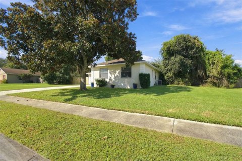 Casa en venta en Zephyrhills, Florida, 2 dormitorios, 103.59 m2 № 2420562 - foto 6