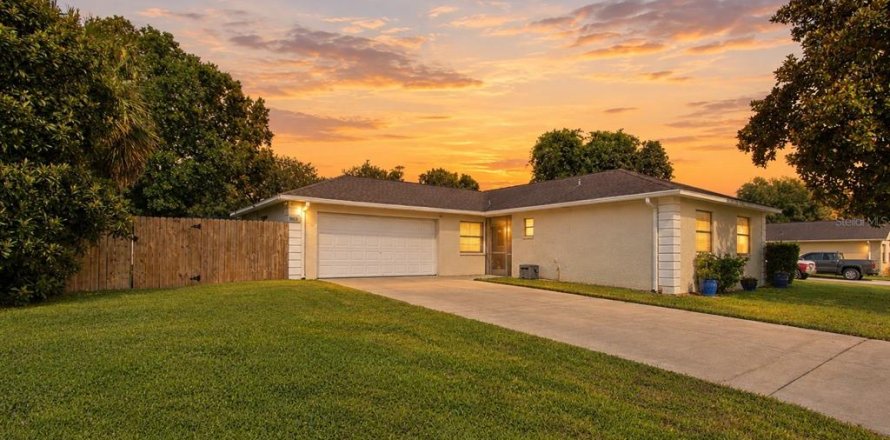 Casa en Zephyrhills, Florida 2 dormitorios, 103.59 m2 № 2420562