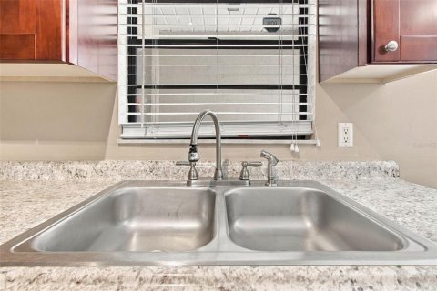 Casa en venta en Zephyrhills, Florida, 2 dormitorios, 103.59 m2 № 2420562 - foto 17