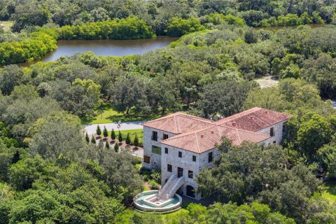 Casa en venta en Saint Petersburg, Florida, 7 dormitorios, 1119.1 m2 № 1554490 - foto 3