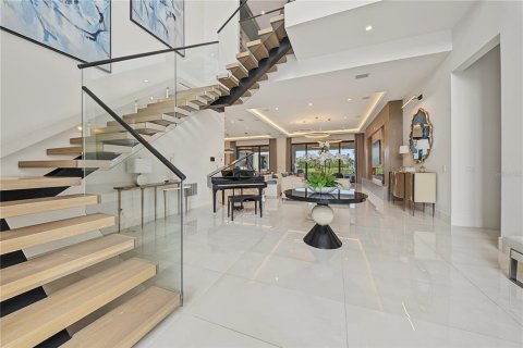 Casa en venta en Four Corners, Florida, 10 dormitorios, 1065.68 m2 № 2387699 - foto 22