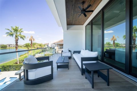 Casa en venta en Four Corners, Florida, 10 dormitorios, 1065.68 m2 № 2387699 - foto 18
