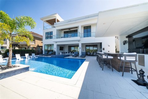 Casa en venta en Four Corners, Florida, 10 dormitorios, 1065.68 m2 № 2387699 - foto 8