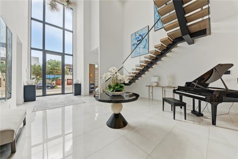 Casa en venta en Four Corners, Florida, 10 dormitorios, 1065.68 m2 № 2387699 - foto 24