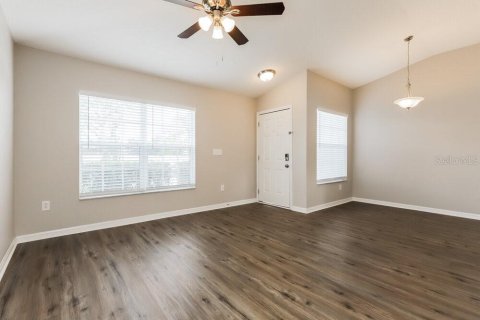 Villa ou maison à louer à Plant City, Floride: 3 chambres, 134.71 m2 № 2416845 - photo 5