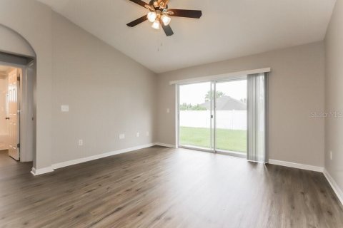 Villa ou maison à louer à Plant City, Floride: 3 chambres, 134.71 m2 № 2416845 - photo 9