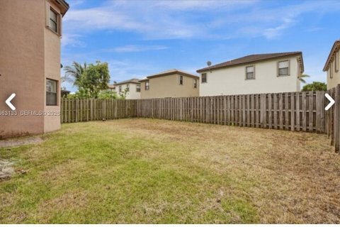 House in Homestead, Florida 4 bedrooms, 271.74 sq.m. № 2278989 - photo 17