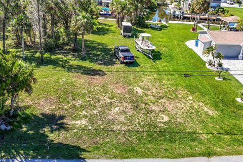 Terreno en venta en Hernando Beach, Florida № 2302689 - foto 9