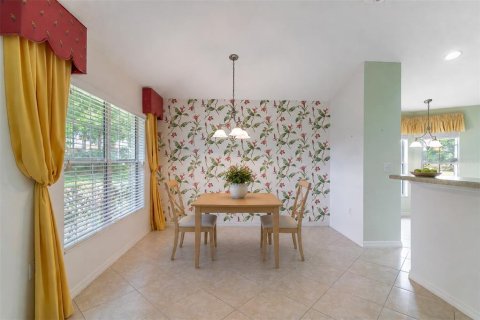 House in Ocala, Florida 2 bedrooms, 134.89 sq.m. № 2216421 - photo 9
