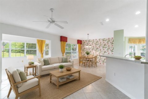 House in Ocala, Florida 2 bedrooms, 134.89 sq.m. № 2216421 - photo 7