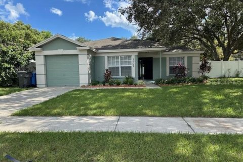 Casa en alquiler en Valrico, Florida, 3 dormitorios, 127.46 m2 № 1913652 - foto 1