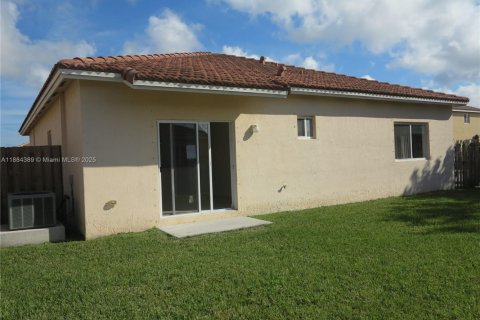 Villa ou maison à louer à Homestead, Floride: 3 chambres, 132.39 m2 № 1931139 - photo 14